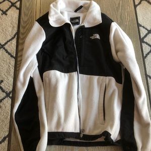 The North Face Women’s Denali Jacket